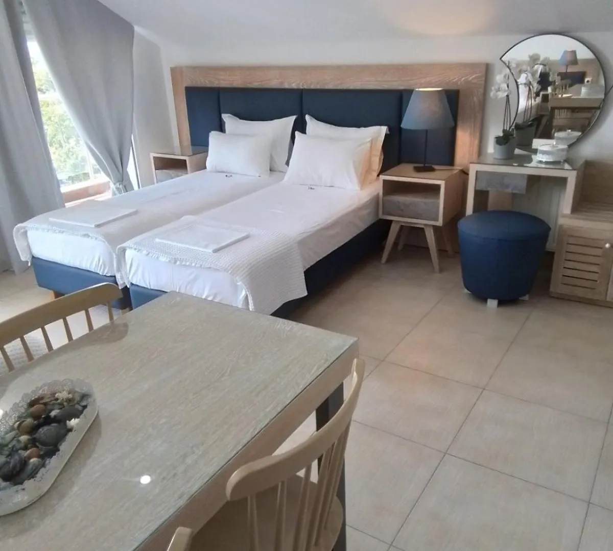 Appartamento Le Monde Seaview Suites Nea Kallikrateia